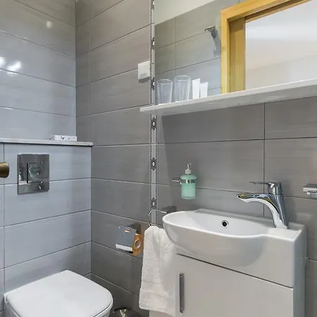 Nora By Duhomes * Ragusa